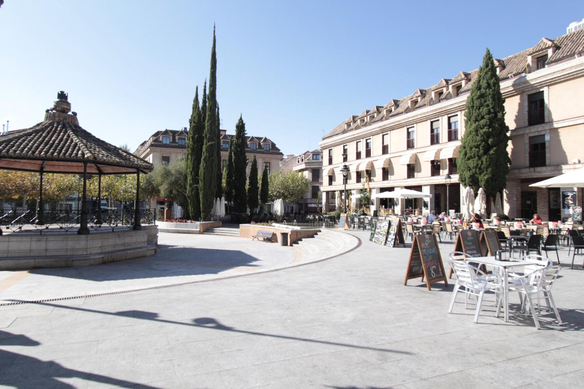 Apartamento Plaza Espana Las Rozas Exterior photo